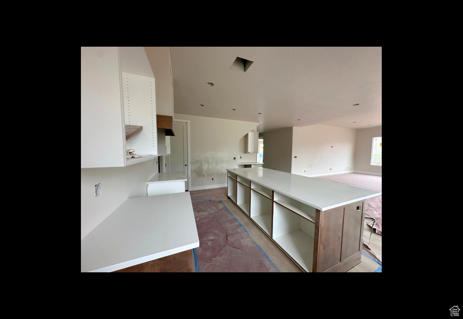 FALCON RIDGE - Residential