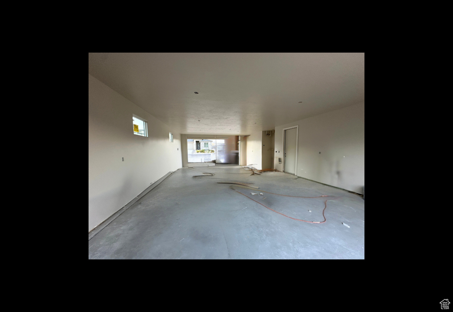 FALCON RIDGE - Residential