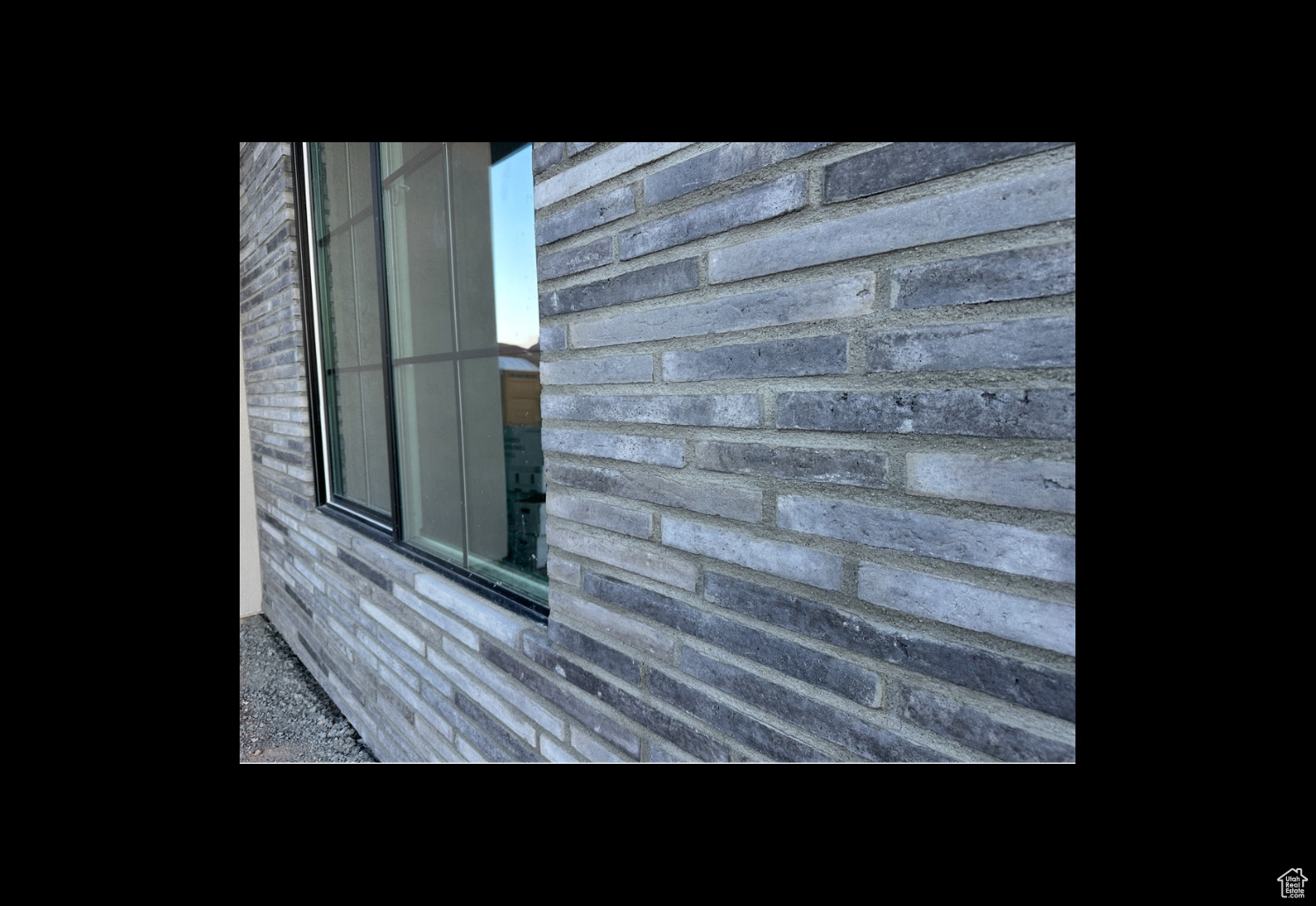 FALCON RIDGE - Residential