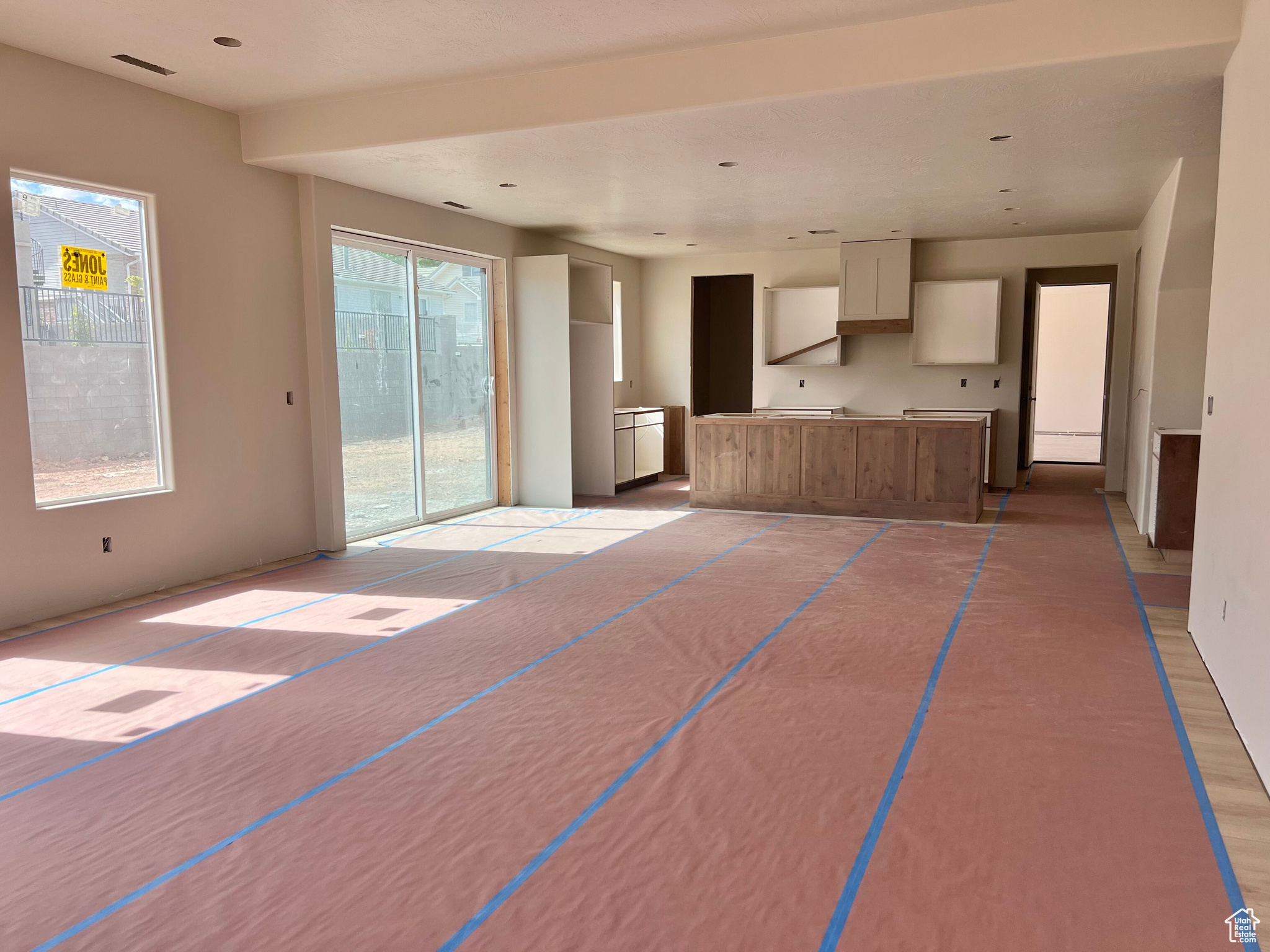 FALCON RIDGE - Residential