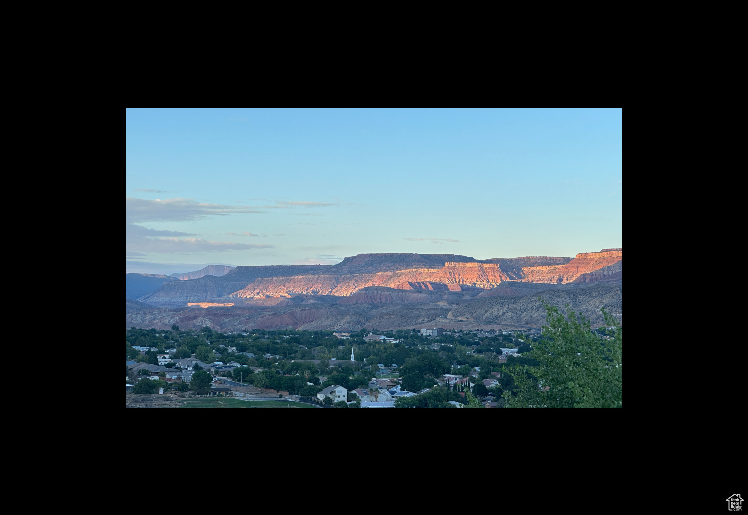 FALCON RIDGE - Residential