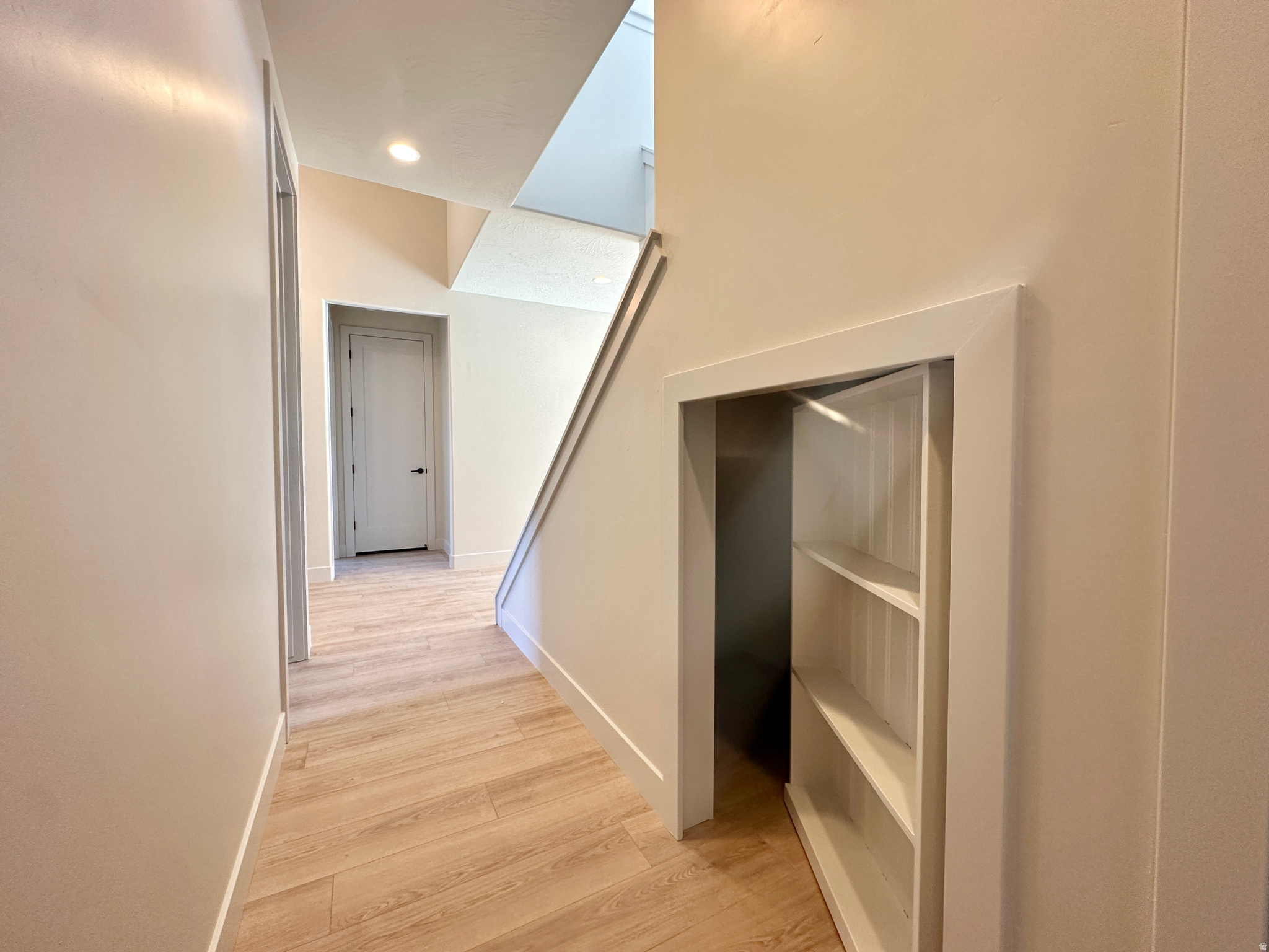 FALCON RIDGE - Residential