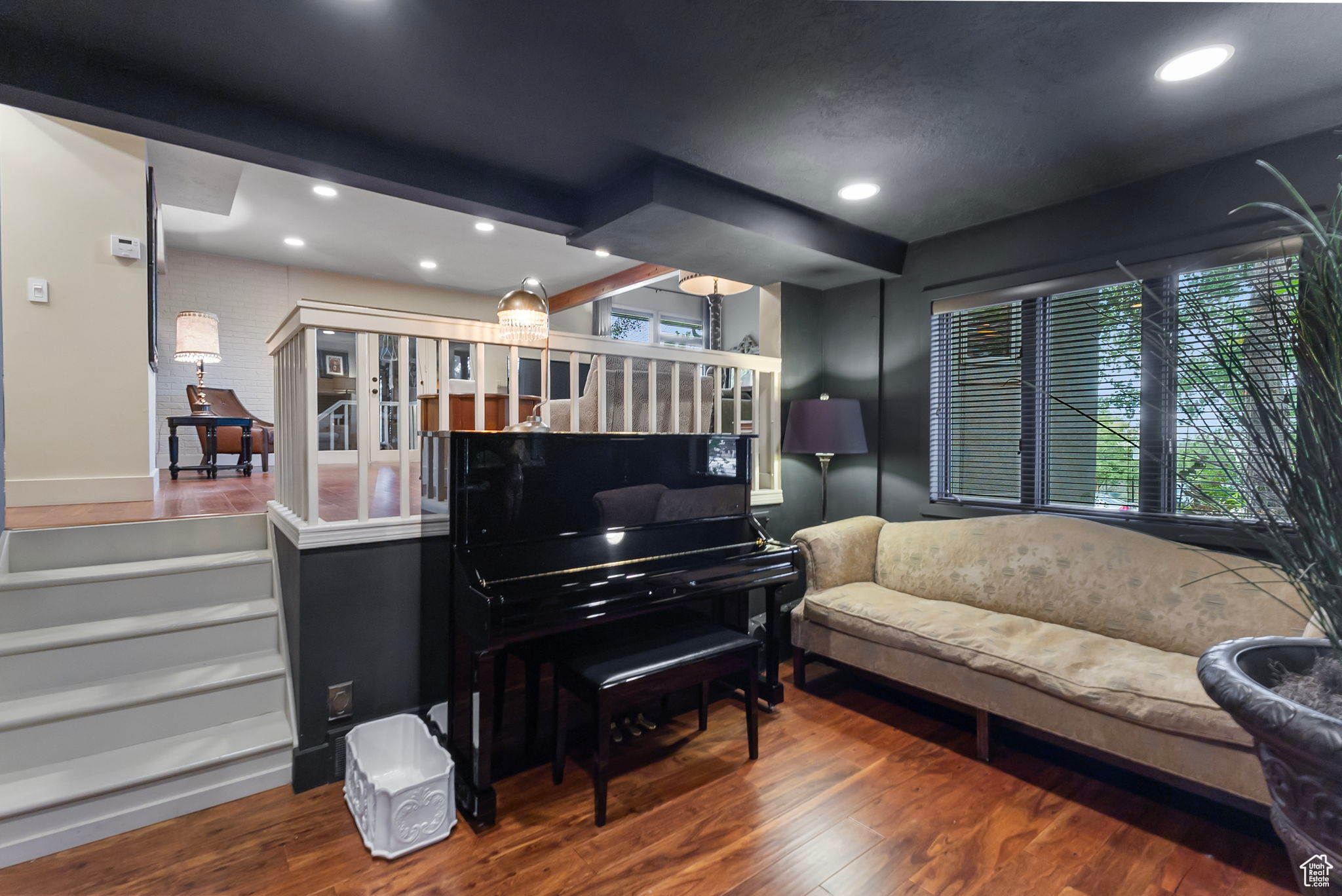 AMENDED HIGHLANDS PL - Residential