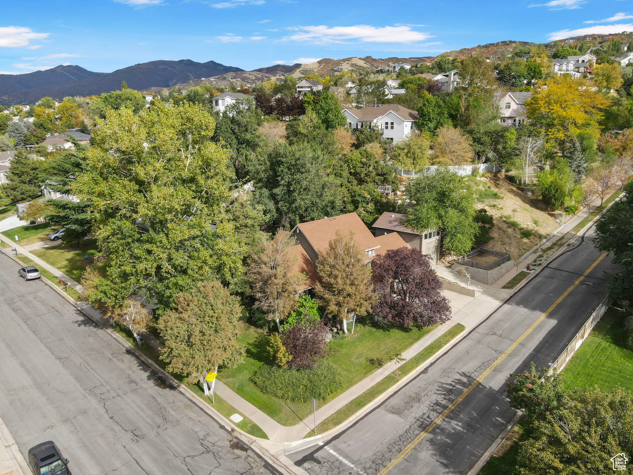 AMENDED HIGHLANDS PL - Residential