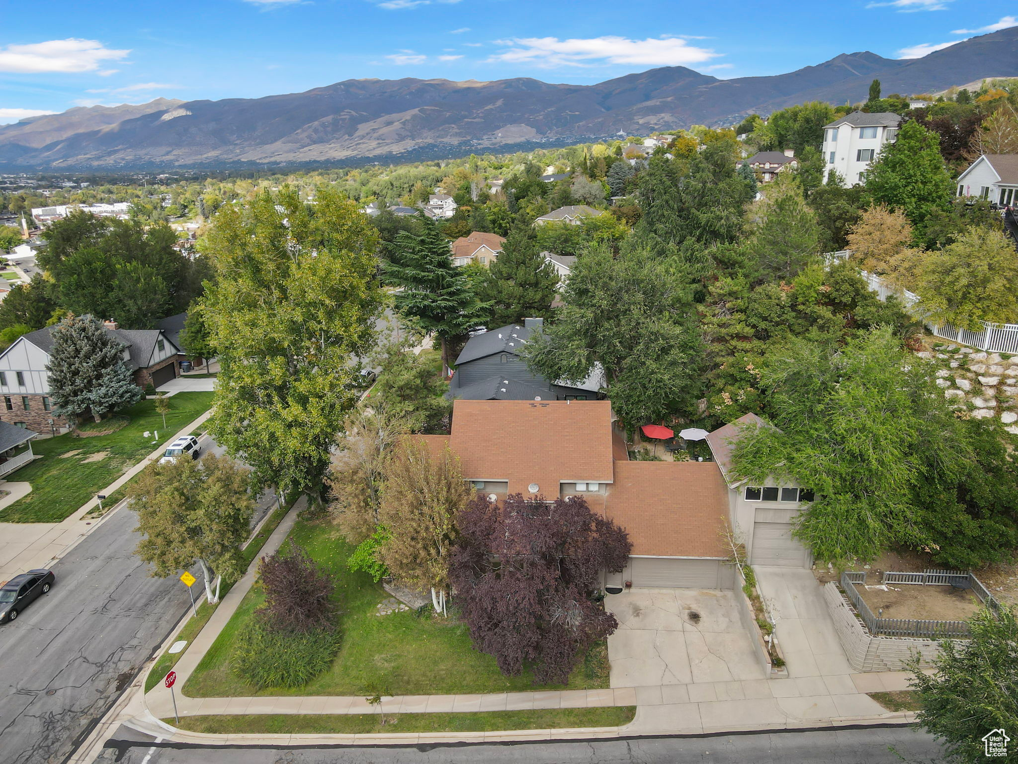 AMENDED HIGHLANDS PL - Residential