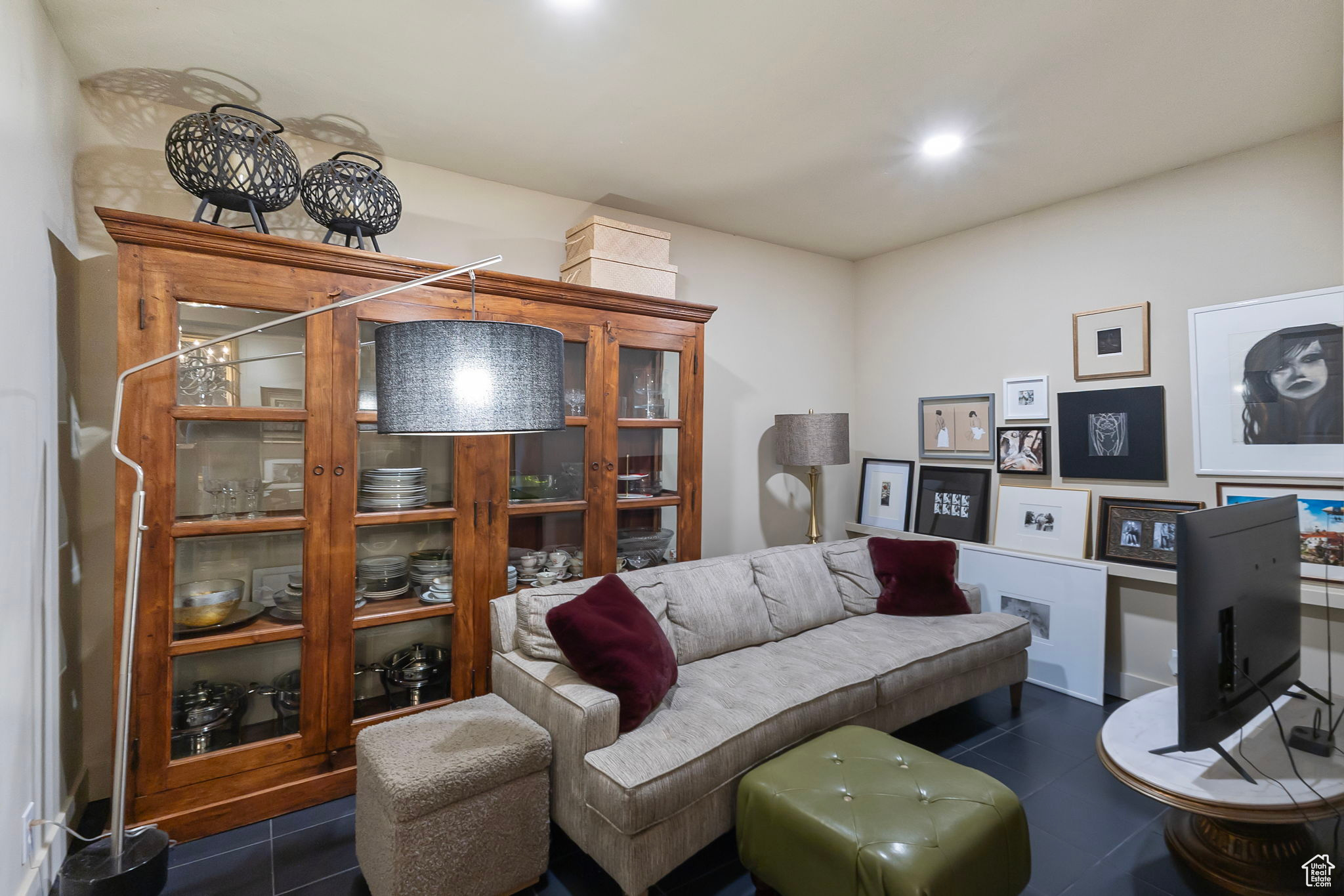 AMENDED HIGHLANDS PL - Residential