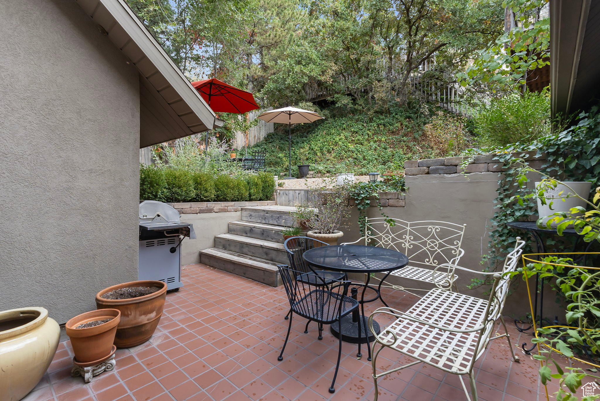 AMENDED HIGHLANDS PL - Residential