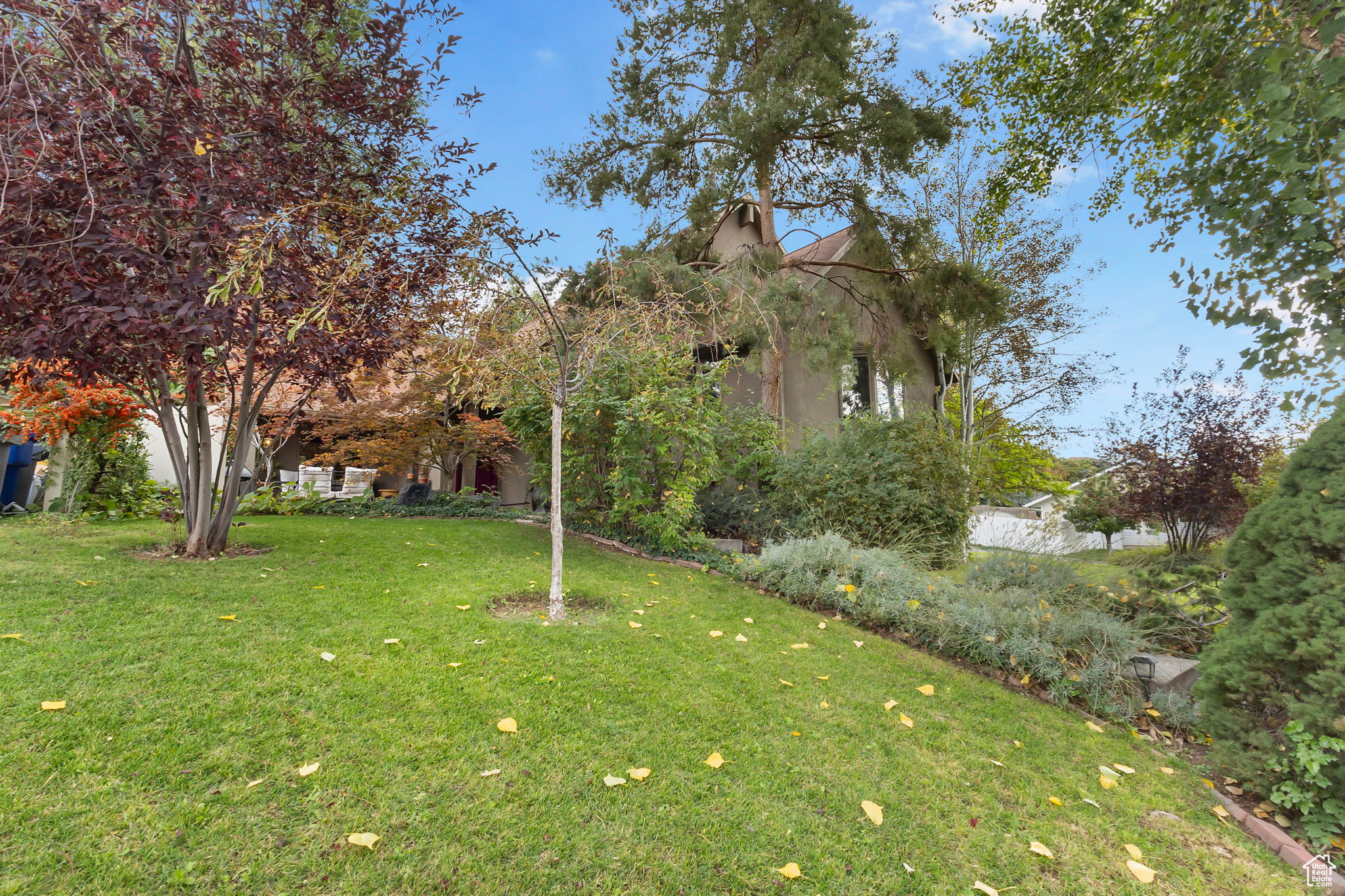 AMENDED HIGHLANDS PL - Residential