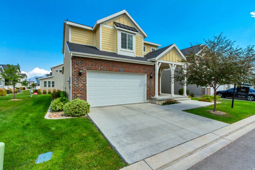 Photo of 2380 N 3370 W, Lehi, UT 84048 (MLS # 2177273)