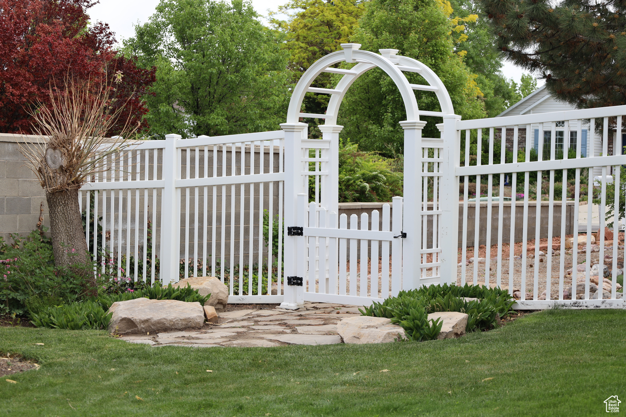 5208 W Case Mountain Rd, West Jordan, Utah image 37