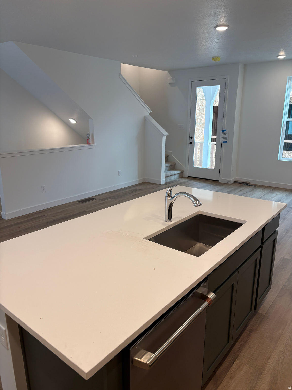 DAYBREAK - Residential