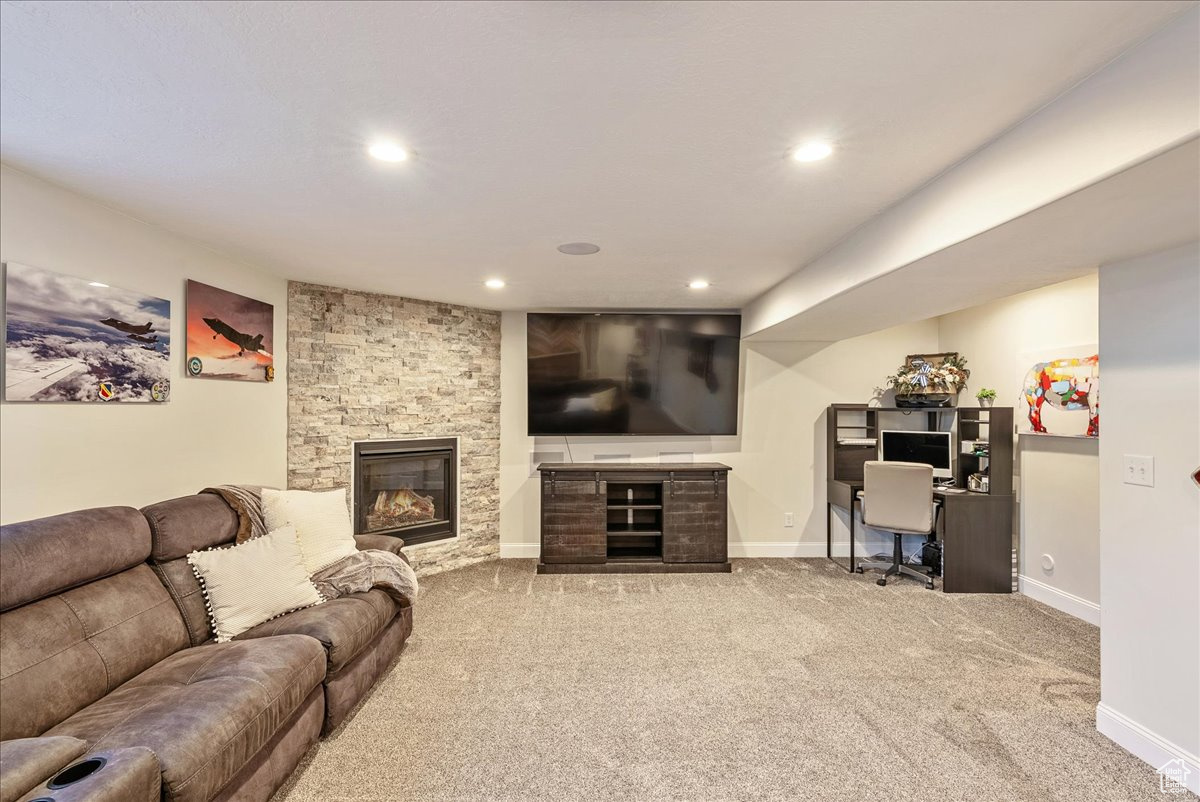 ANTELOPE HILL - Residential