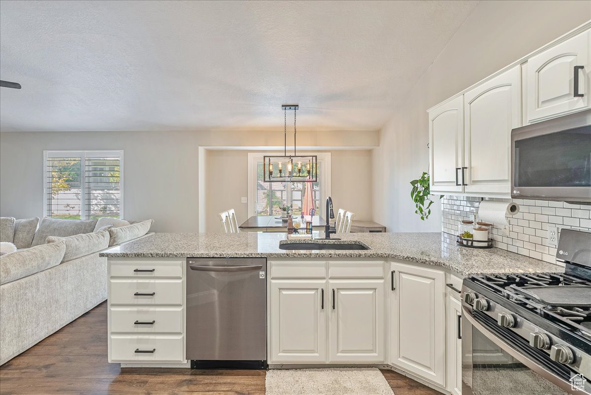 ANTELOPE HILL - Residential