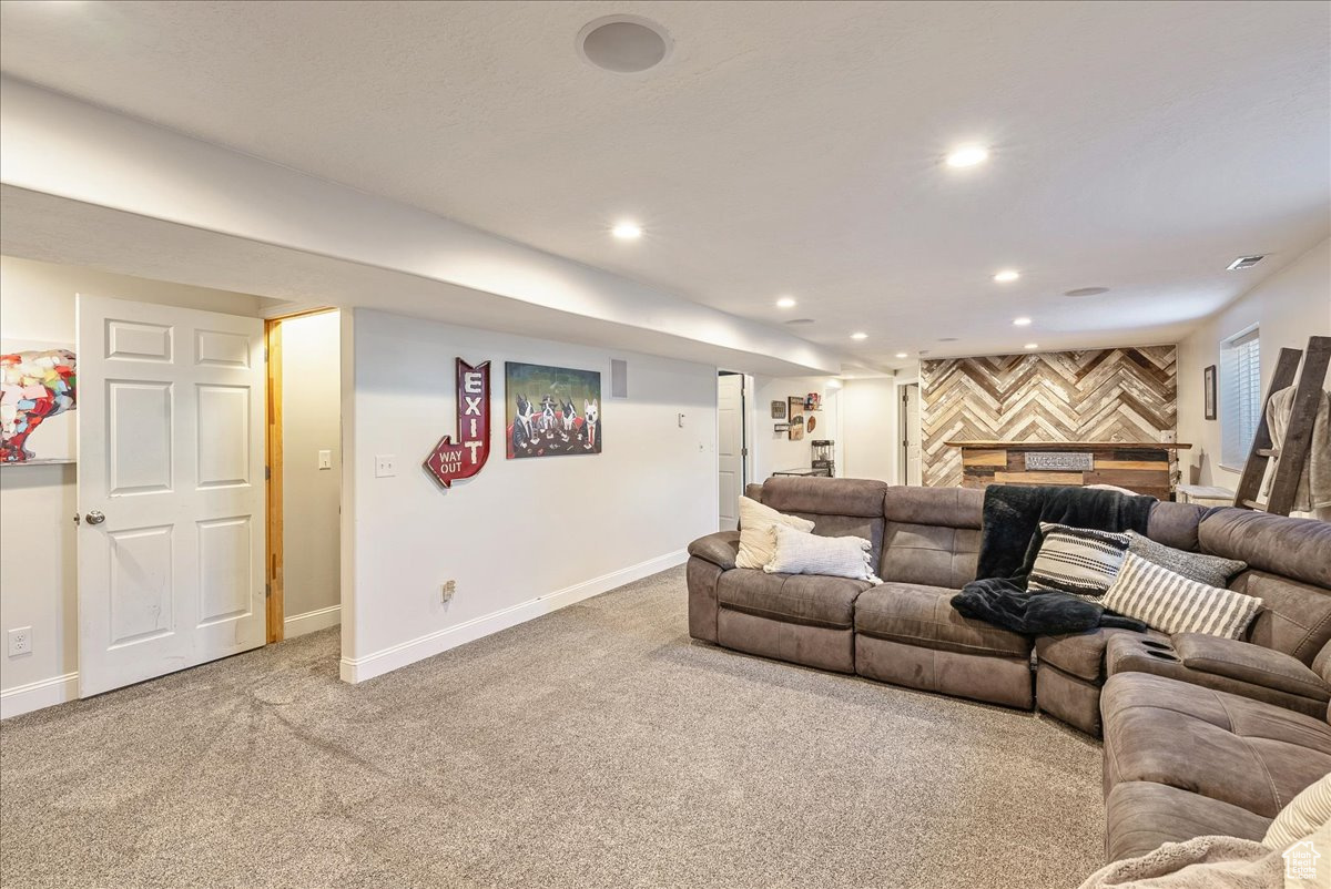 ANTELOPE HILL - Residential