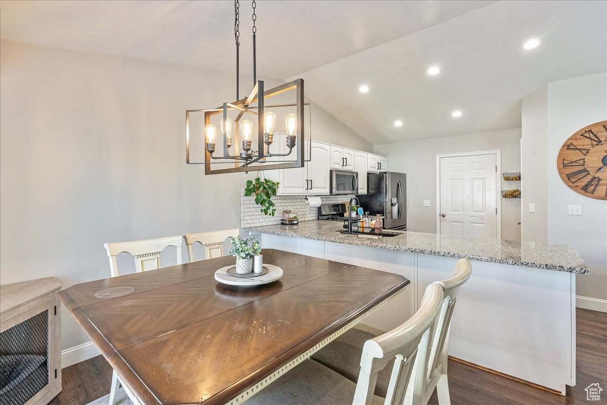 ANTELOPE HILL - Residential