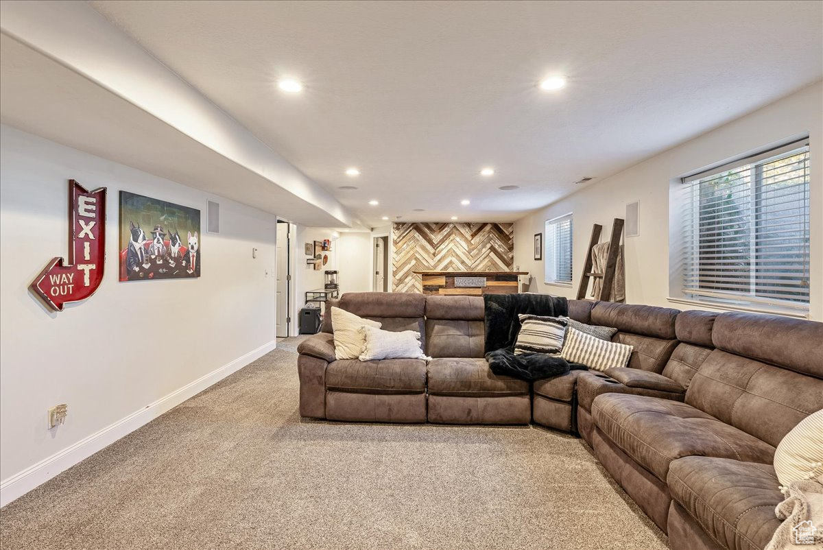 ANTELOPE HILL - Residential