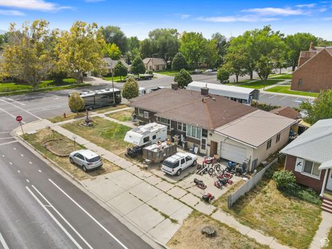 Tiny photo for 393 E CENTER St, Springville, UT 84663 (MLS # 2111595)