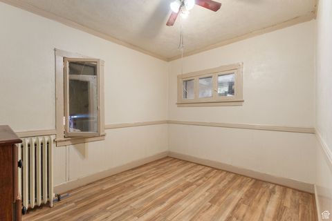 Tiny photo for 393 E CENTER St, Springville, UT 84663 (MLS # 2111595)