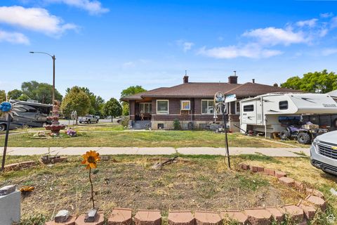Tiny photo for 393 E CENTER St, Springville, UT 84663 (MLS # 2111595)