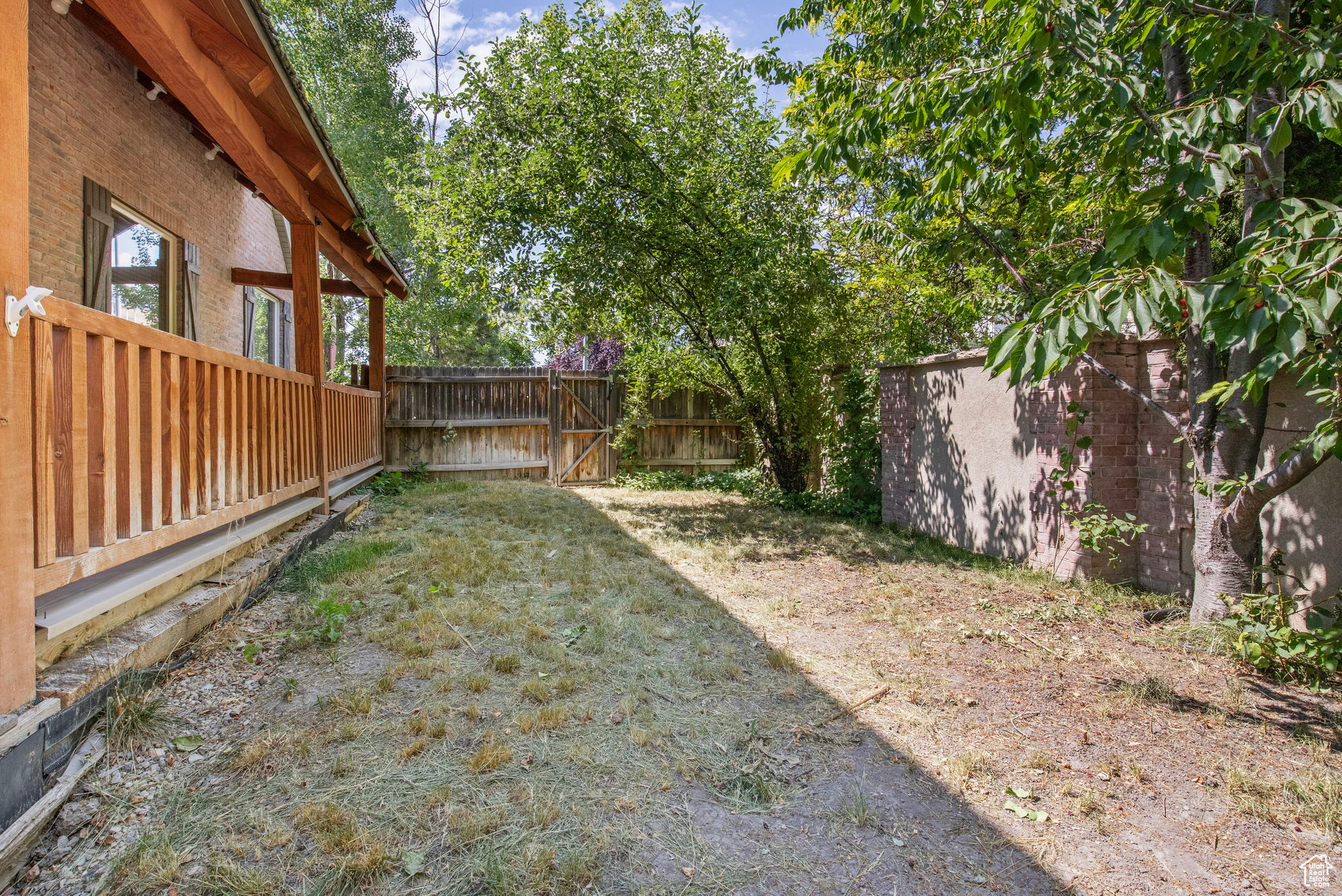 SHERWOOD HILLS - Residential