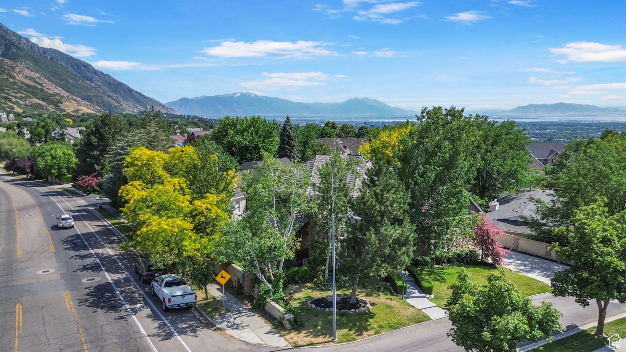 SHERWOOD HILLS - Residential