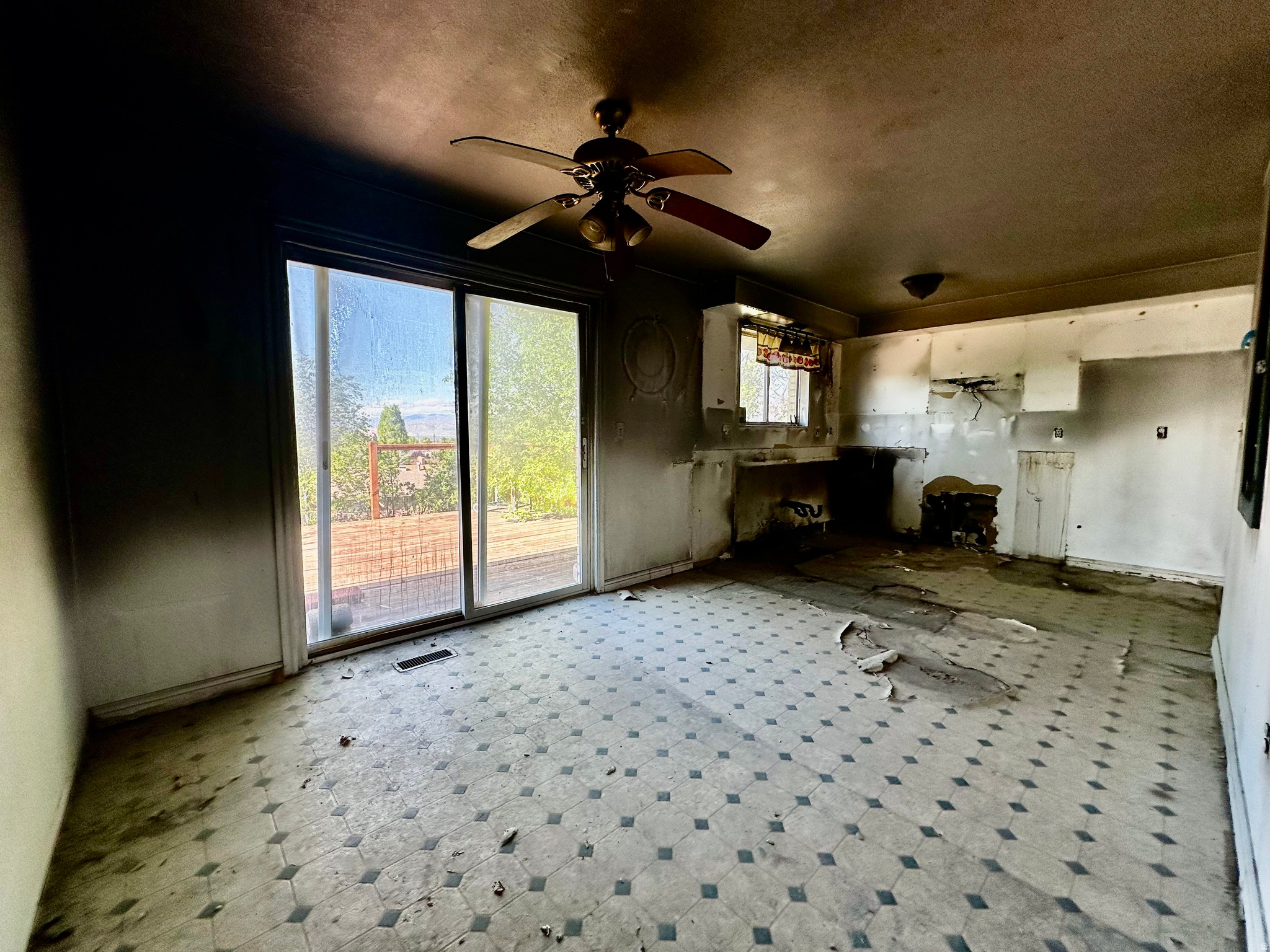 BENNION ESTATES #5 - Residential