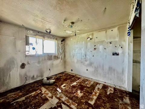 BENNION ESTATES #5 - Residential