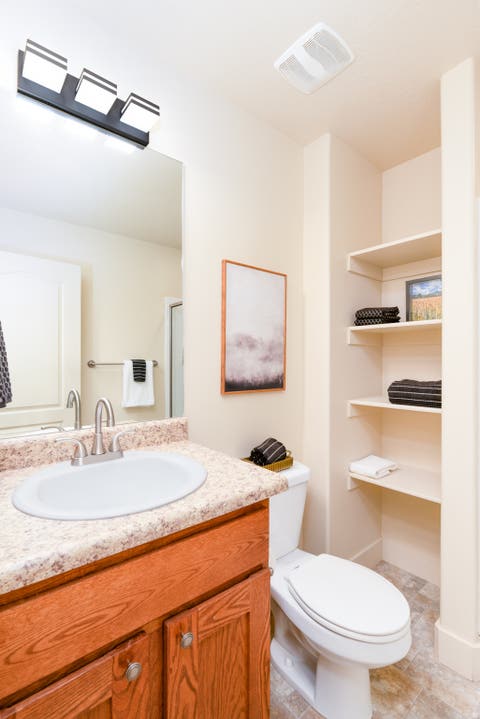 Tiny photo for 10693 S TOPVIEW RD, South Jordan, UT 84009 (MLS # 2173177)