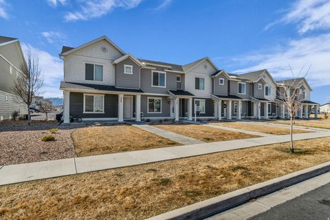 Tiny photo for 266 N PORTSIDE LN, Saratoga Springs, UT 84045 (MLS # 2142271)