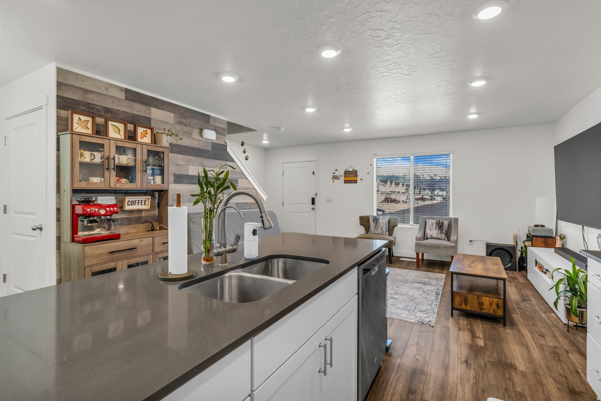 NORTHSHORE - Residential