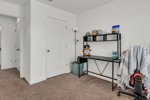 Tiny photo for 266 N PORTSIDE LN, Saratoga Springs, UT 84045 (MLS # 2142271)