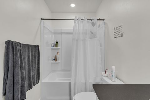 Tiny photo for 266 N PORTSIDE LN, Saratoga Springs, UT 84045 (MLS # 2142271)