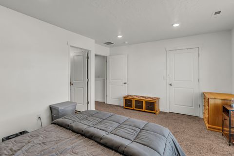 Tiny photo for 266 N PORTSIDE LN, Saratoga Springs, UT 84045 (MLS # 2142271)