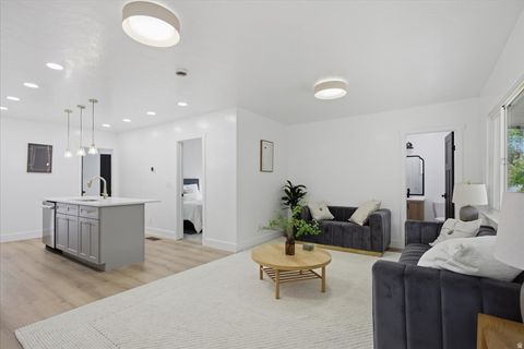 Tiny photo for 648 E GARFIELD AVE, Salt Lake City, UT 84105 (MLS # 2153912)