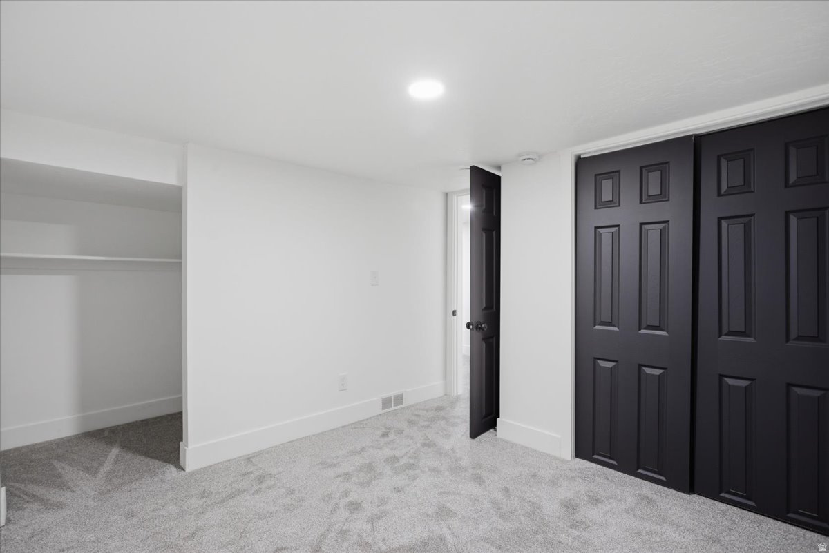 ROSEDALE - Residential