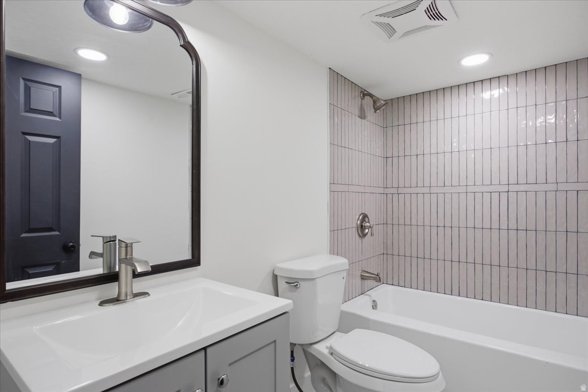 ROSEDALE - Residential