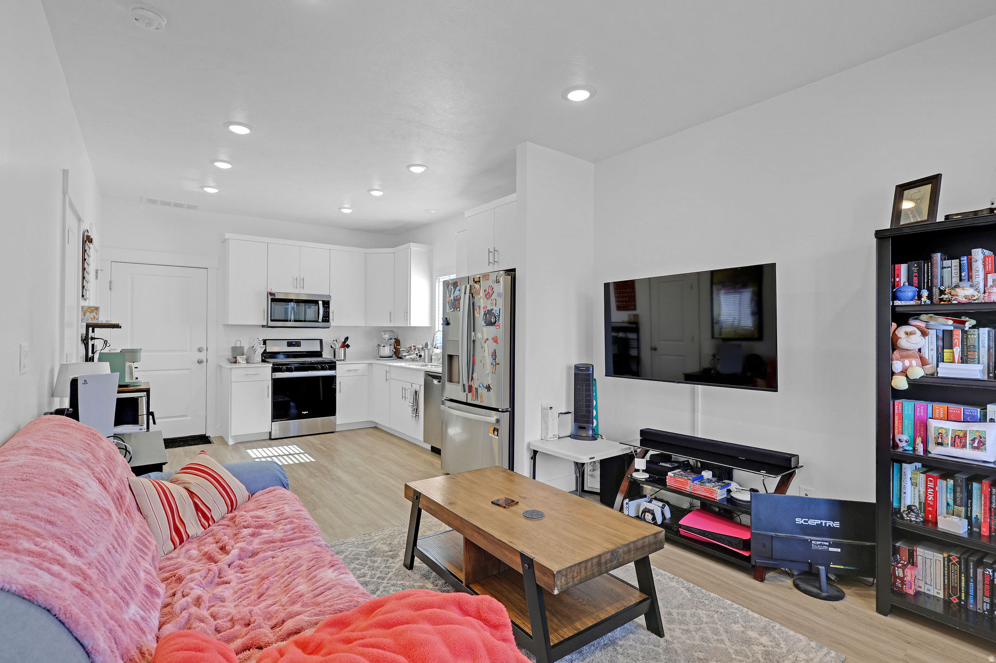 WOODMORE POINTE SUBDIVISION - Residential