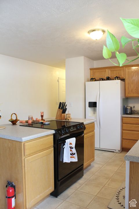 Tiny photo for 3228 W MEADOW LEAF CT, West Valley City, UT 84119 (MLS # 2118867)