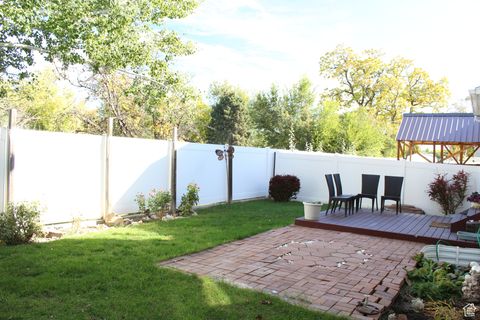 Tiny photo for 3228 W MEADOW LEAF CT, West Valley City, UT 84119 (MLS # 2118867)