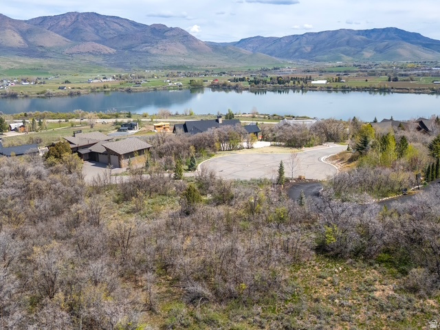 CRIMSON RIDGE - Land