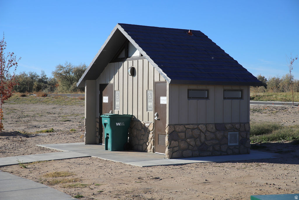 THE COURTYARD AT GREEN FARM - Residential