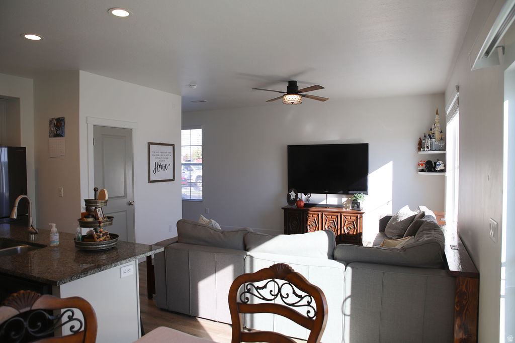 THE COURTYARD AT GREEN FARM - Residential