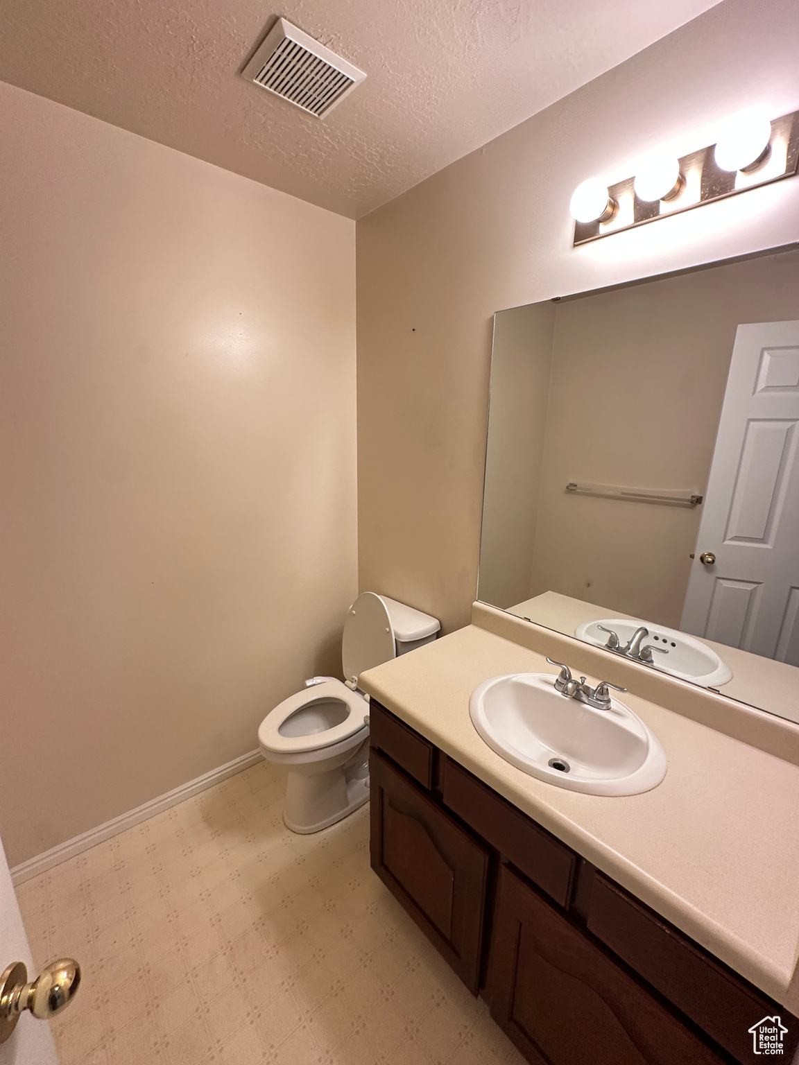 ROYAL VIEW - Residential
