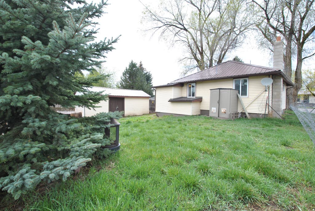 Photo of 390 N 2ND E, Preston, ID 83263 (MLS # 2177964)