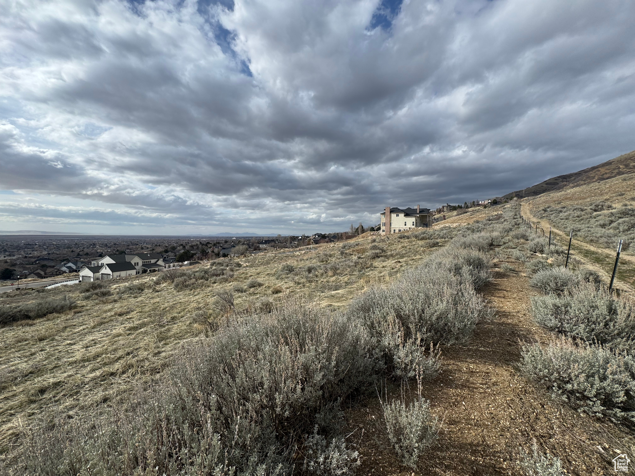 242 W Overlook Ct #3, Farmington, Utah image 9