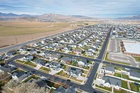 Tiny photo for 108 E PARADISE CT, Saratoga Springs, UT 84045 (MLS # 2125221)