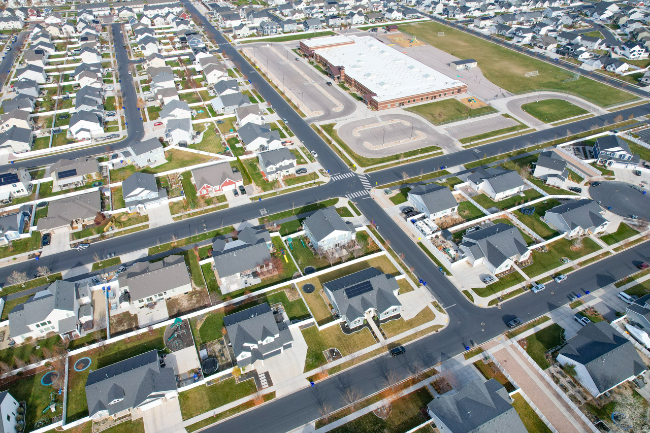 LEGACY FARMS - Residential