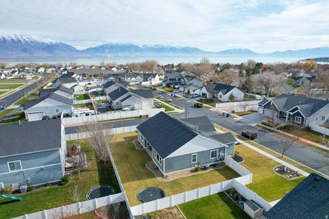 Tiny photo for 108 E PARADISE CT, Saratoga Springs, UT 84045 (MLS # 2125221)