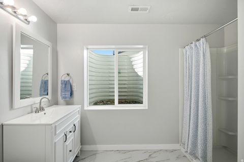 Tiny photo for 108 E PARADISE CT, Saratoga Springs, UT 84045 (MLS # 2125221)