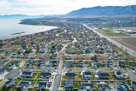 Tiny photo for 108 E PARADISE CT, Saratoga Springs, UT 84045 (MLS # 2125221)